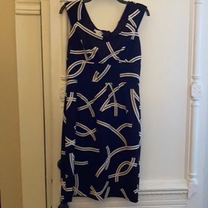 LONDON TIMES. Chocolate Brown and White Dress Waist 30” Pit to Pit 38”